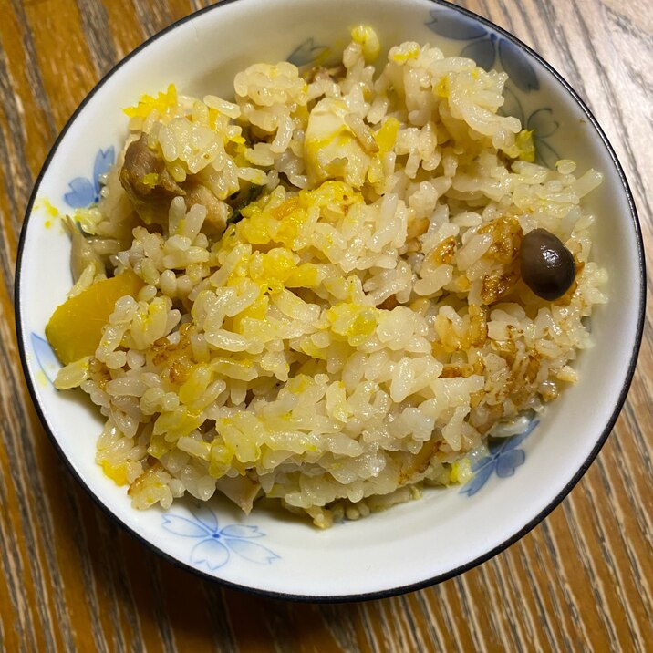 あっさり美味しい！かぼちゃと鶏肉のだし炊きご飯